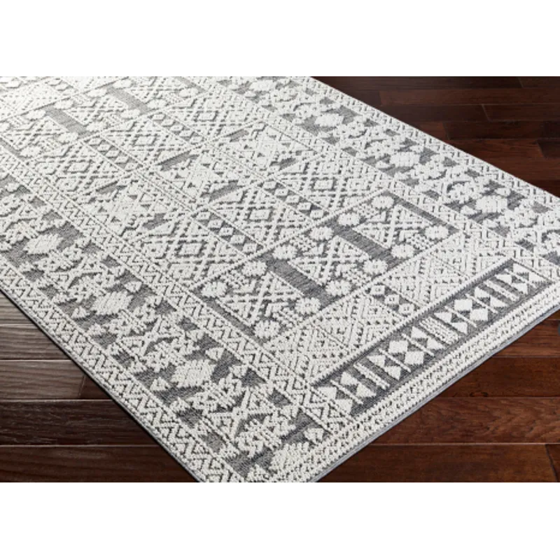 Ariana 2'3" x 3'9" Rug