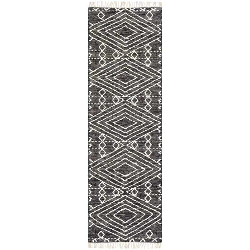 Bedouin 2'6" x 8' Rug