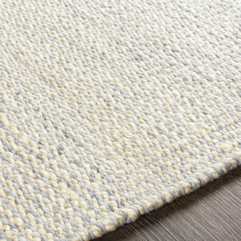Southampton 2'6" x 8' Rug