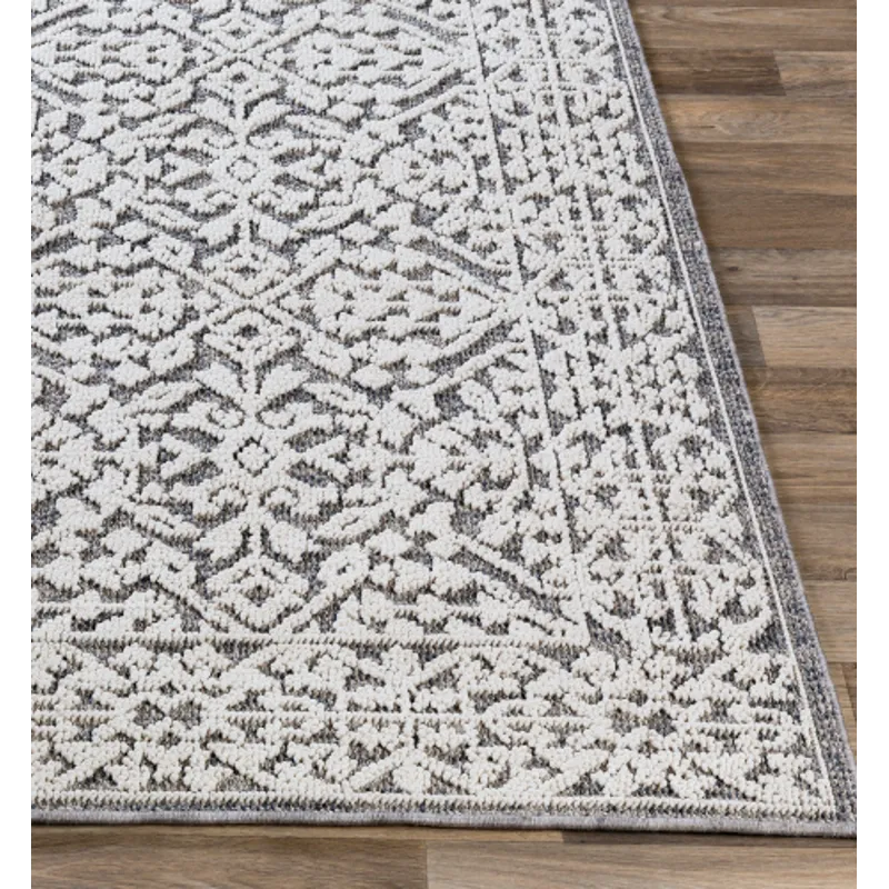 Ariana 2'3" x 3'9" Rug