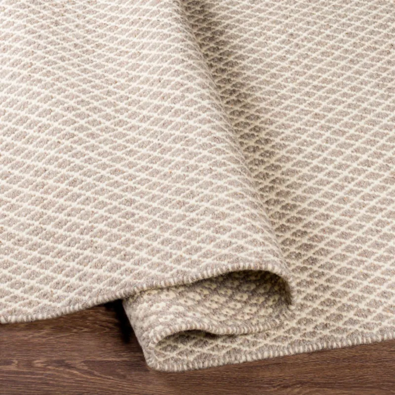 Ravena 9' x 13' Rug