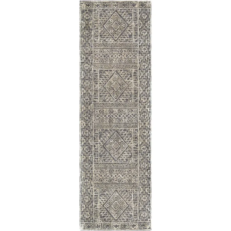 Oakland 2'6" x 8' Rug