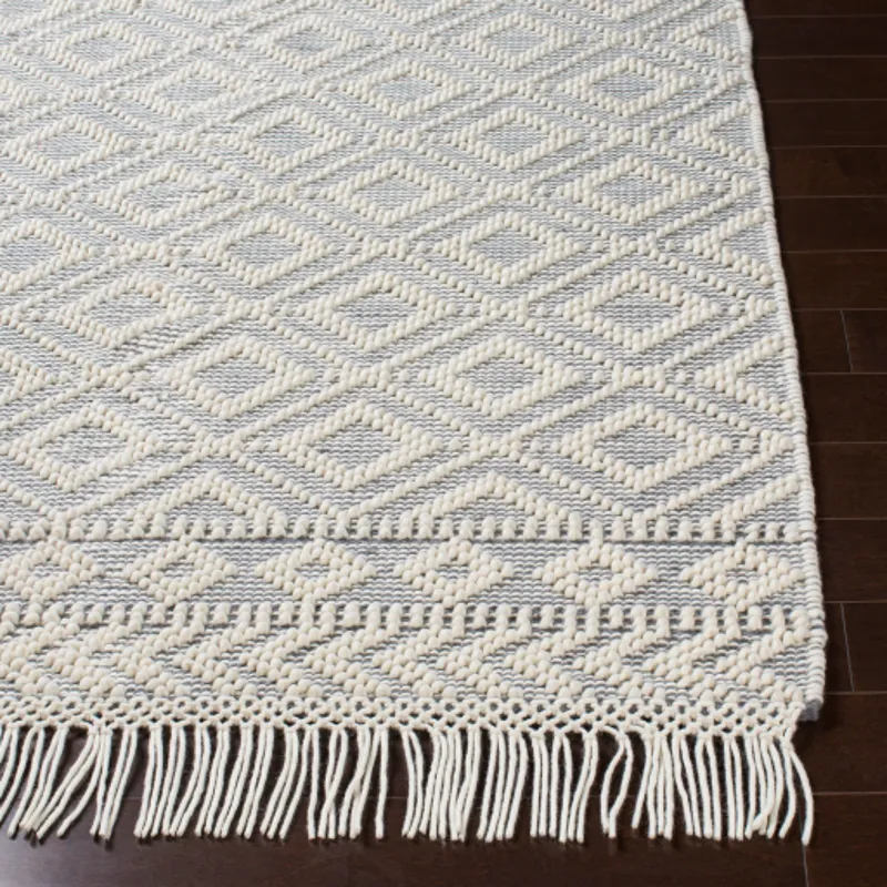 Farmhouse Tassels 9' x 12' Rug