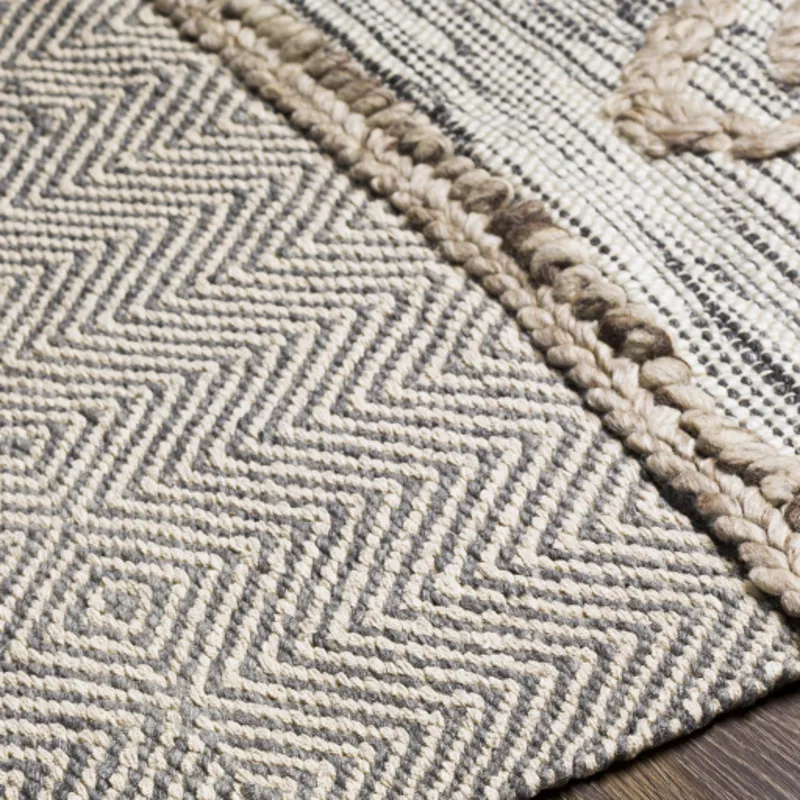 Quenby 2' x 3' Rug
