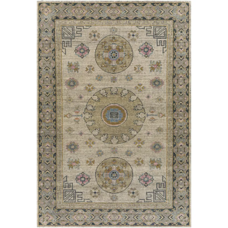 Smyrna 6' x 9' Rug