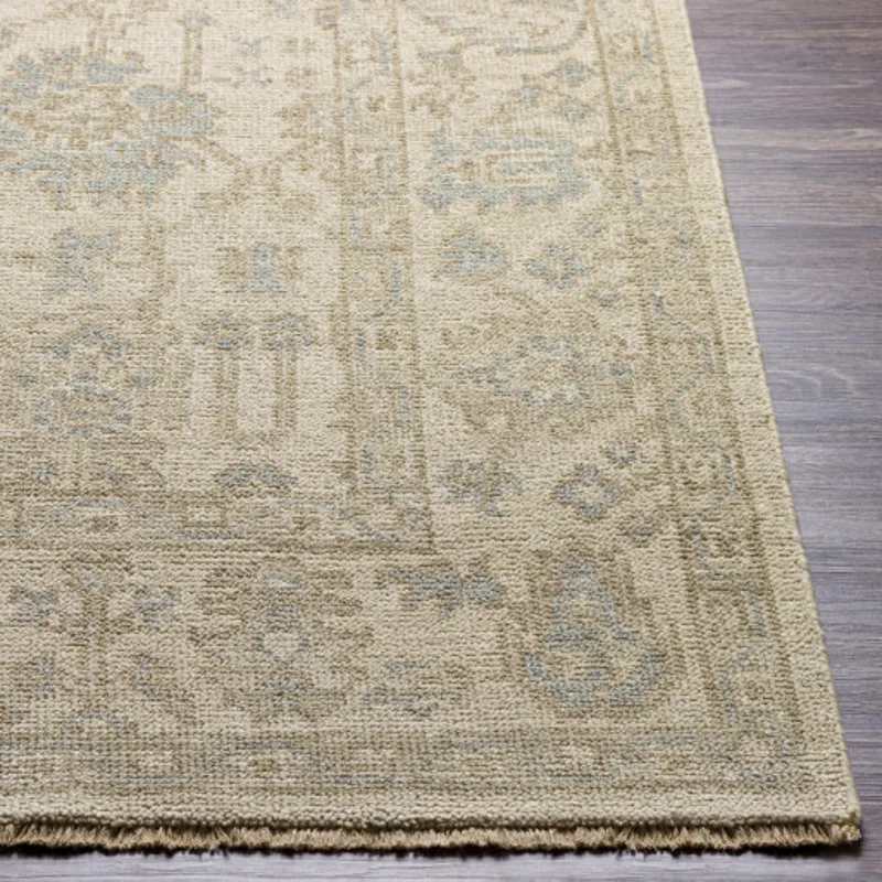 Reign 9' x 12' Rug