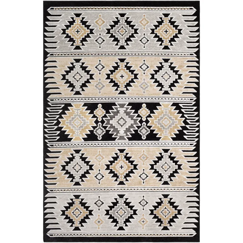 Dantel 5'3" x 7'3" Rug