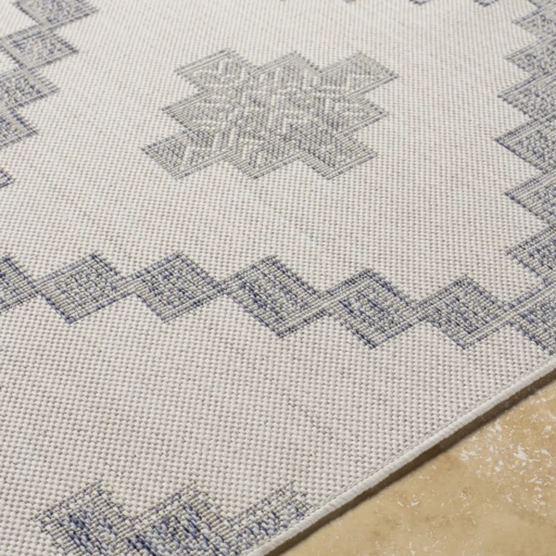 Tuareg 7'10" x 10' Rug