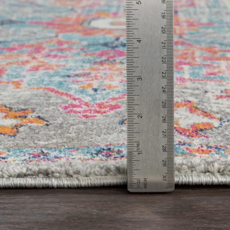 Harput 6'7" x 9' Rug