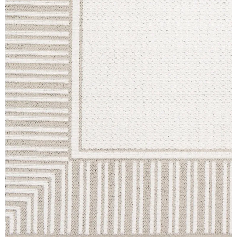 Alfresco 3'7" x 5'7" Rug