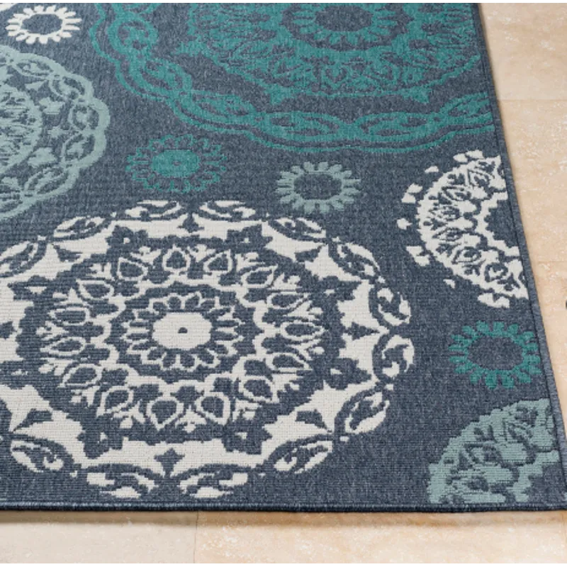 Alfresco 7'3" x 10'6" Rug