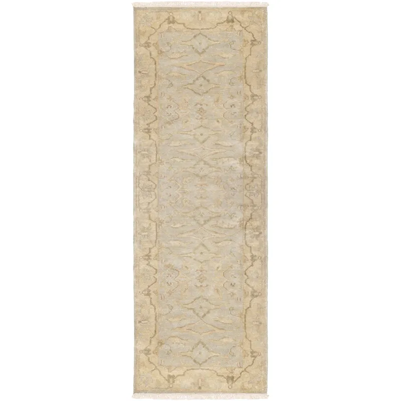 Hillcrest 2'6" x 8' Rug