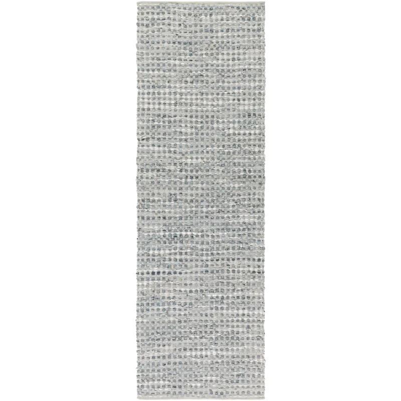 Jamie 2'6" x 8' Rug