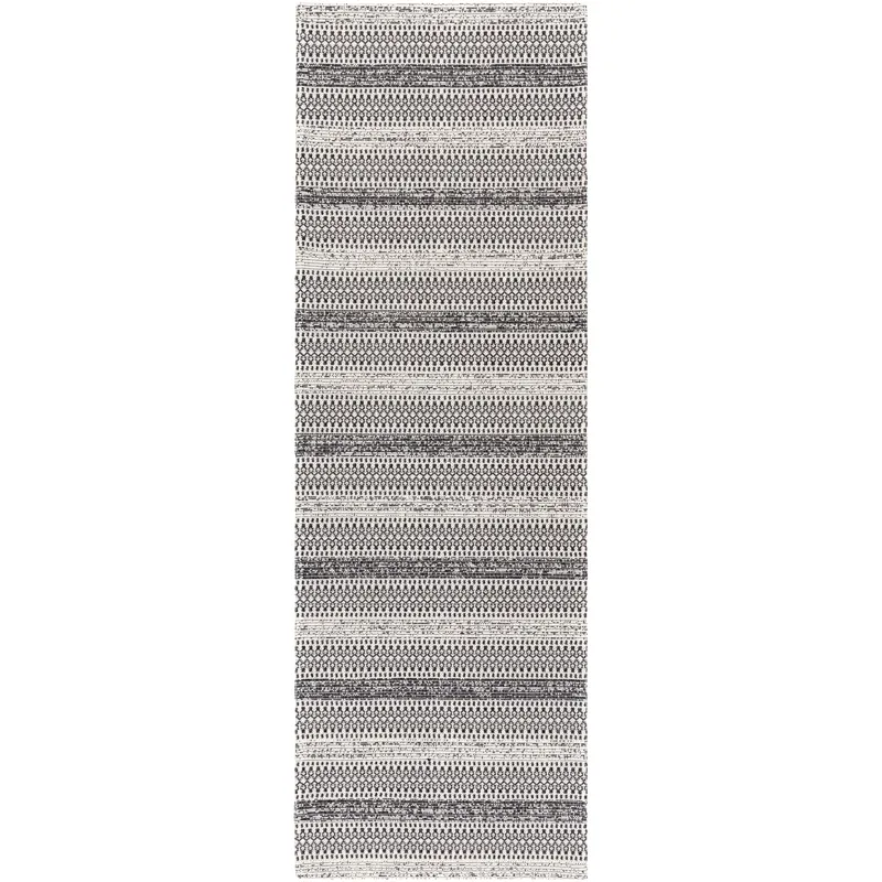 La casa 2'7" x 7'3" Rug