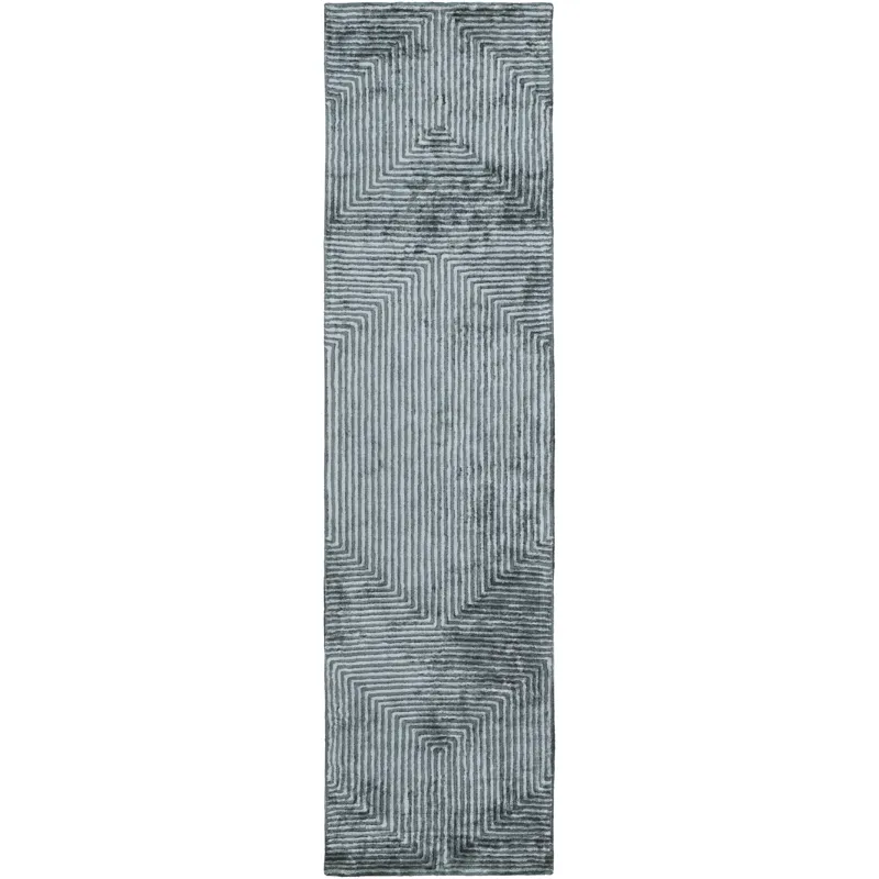Quartz 2'6" x 10' Rug