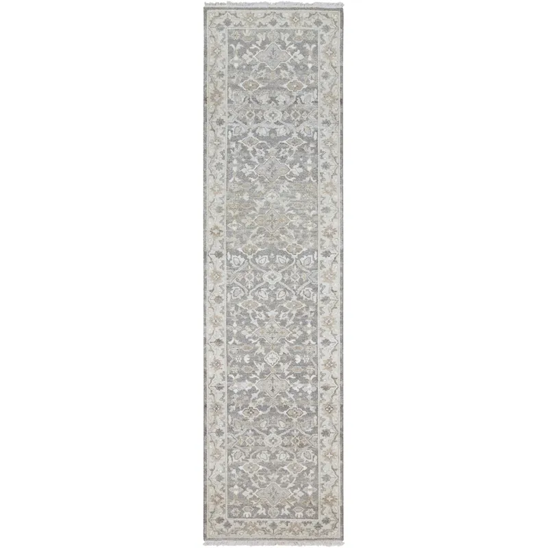 Soumek 2'6" x 10' Rug