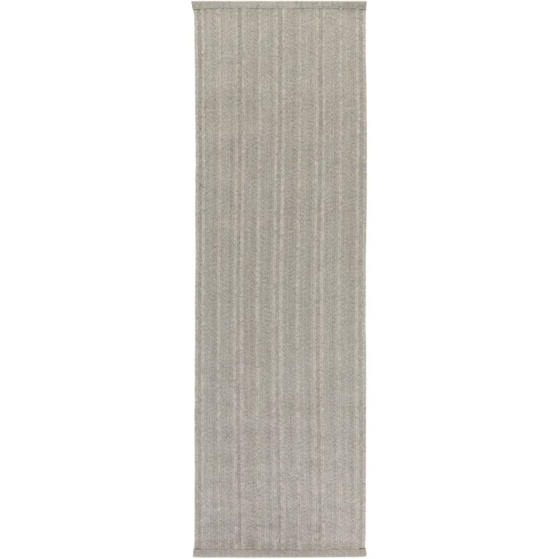 Taran 2'6" x 8' Rug