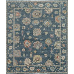 Antonia Navy