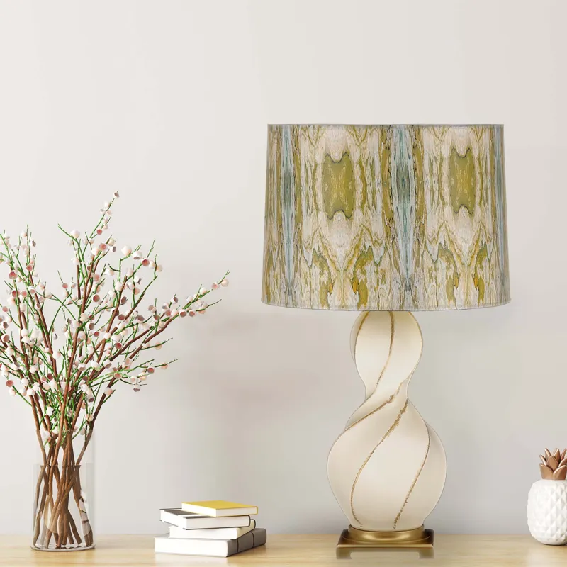 Curves Lamp Lamp