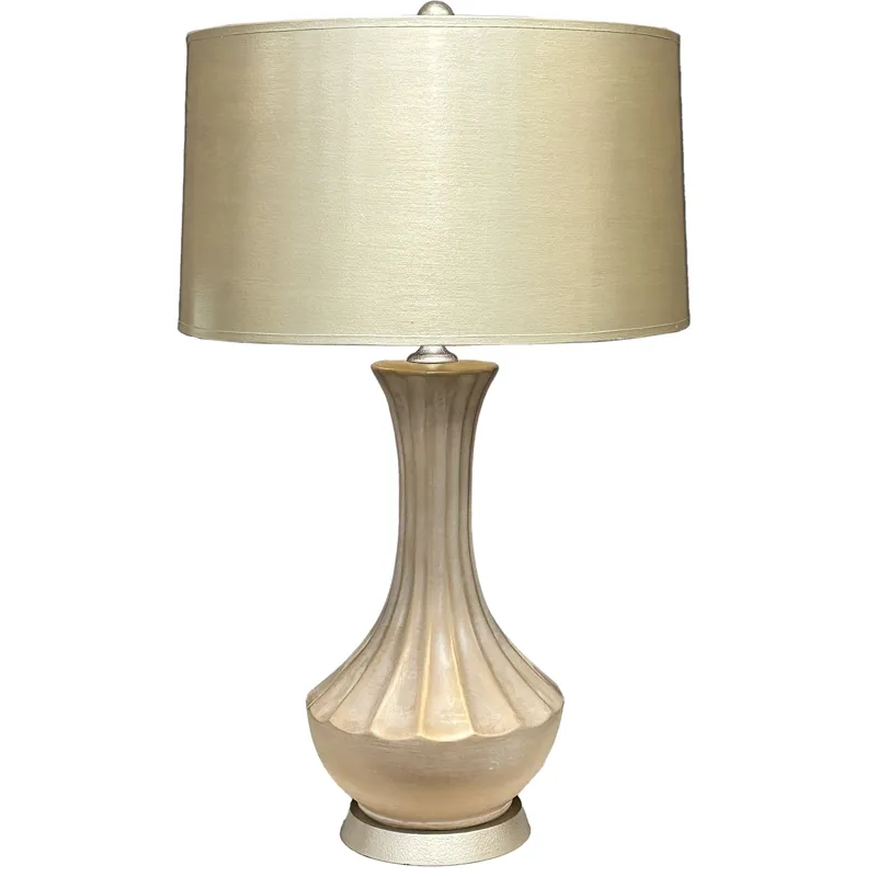 Simplicity Lamp Lamp
