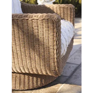 Isle Of Palms Swivel Lounge Chair