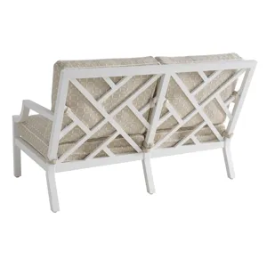 Island Classic Loveseat
