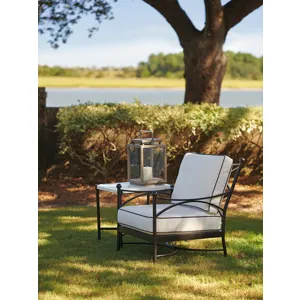 Pavlova Lounge Chair