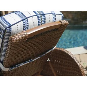 Harbor Isle Chaise Lounge