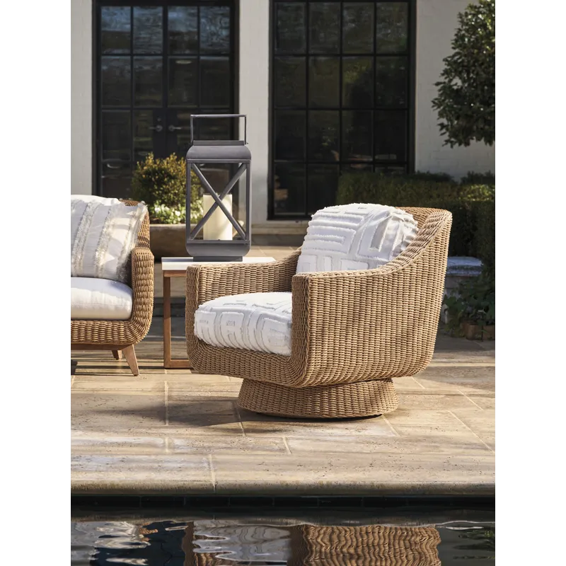 Isle Of Palms Swivel Lounge Chair