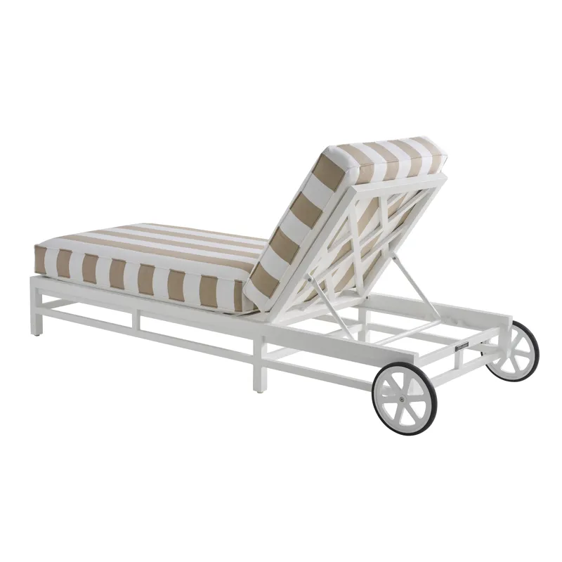Island Classic Chaise