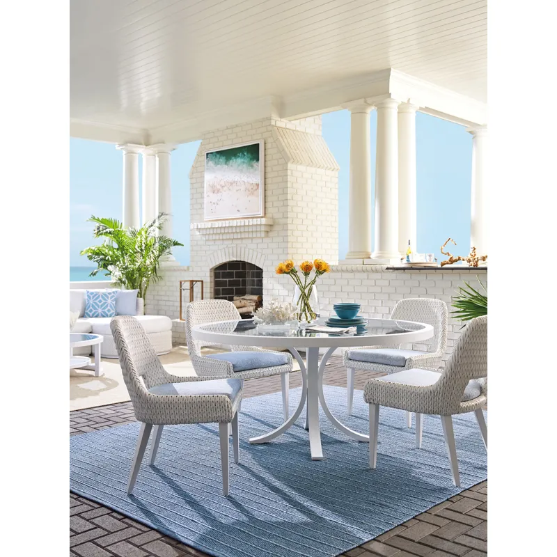 Ocean Breeze Promenade Round Dining Table