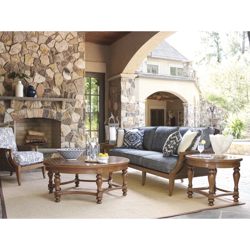 Harbor Isle Round End Table