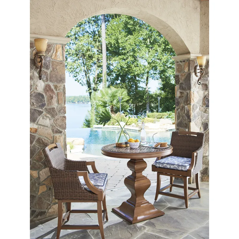 Harbor Isle Swivel Counter Stool