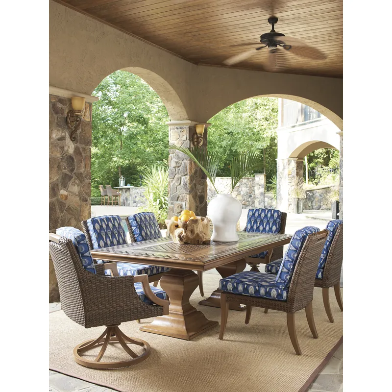 Harbor Isle Rectangular Dining Table