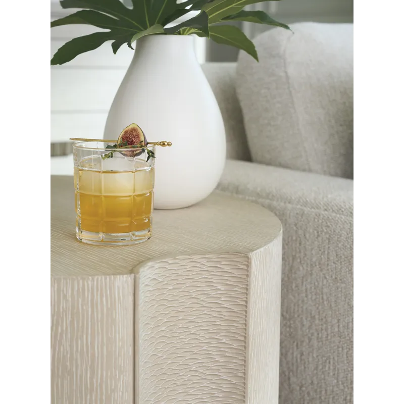Copacabana Cabo Oval End Table