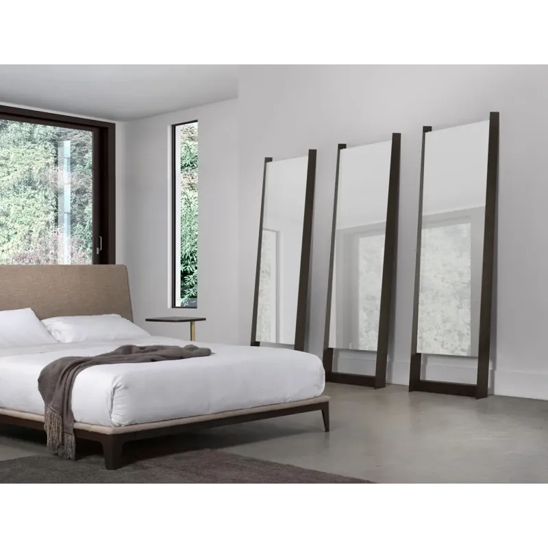 Edge Mirror