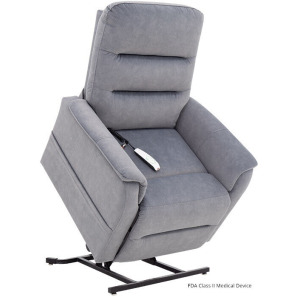 Trio Piccolo Lift Recliner