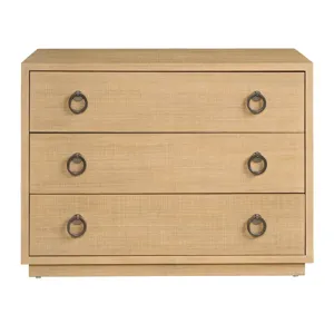 Avaline Ghizzano Chest