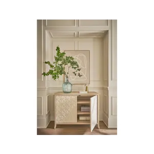 Velora Paloma Chest
