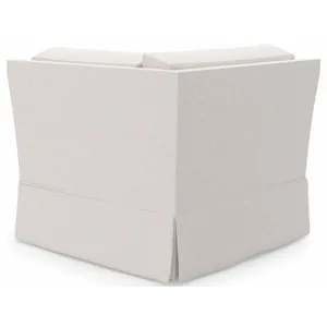 Madison Skirted Corner