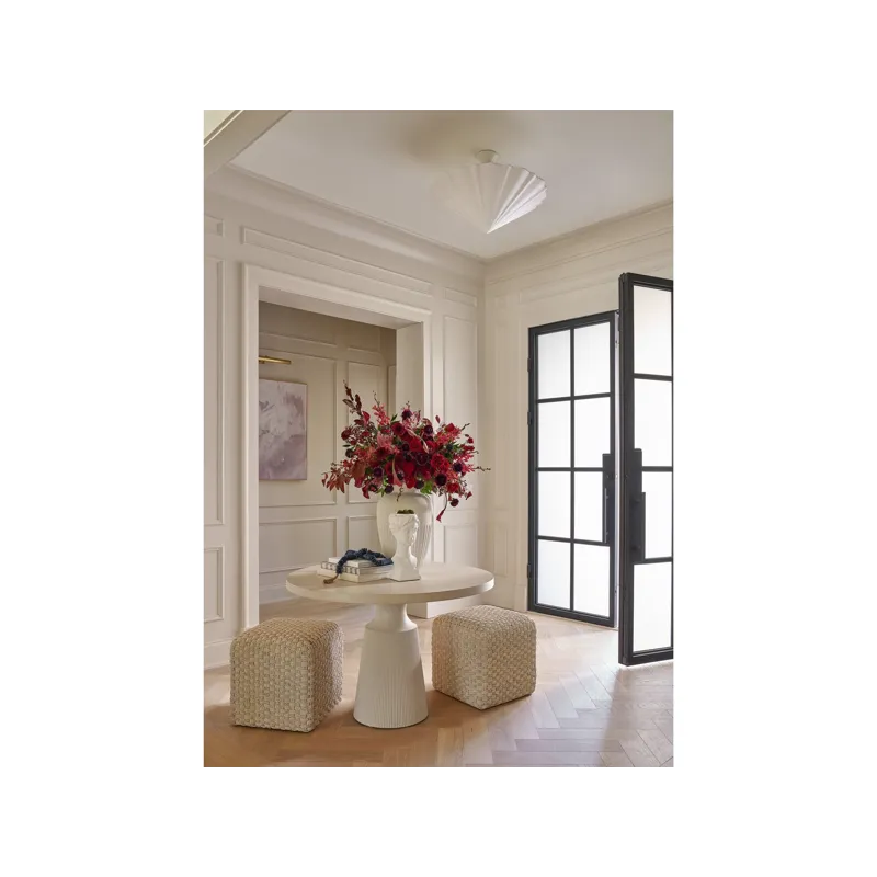 Birchaven Pedestal Table - Multiple item room scene