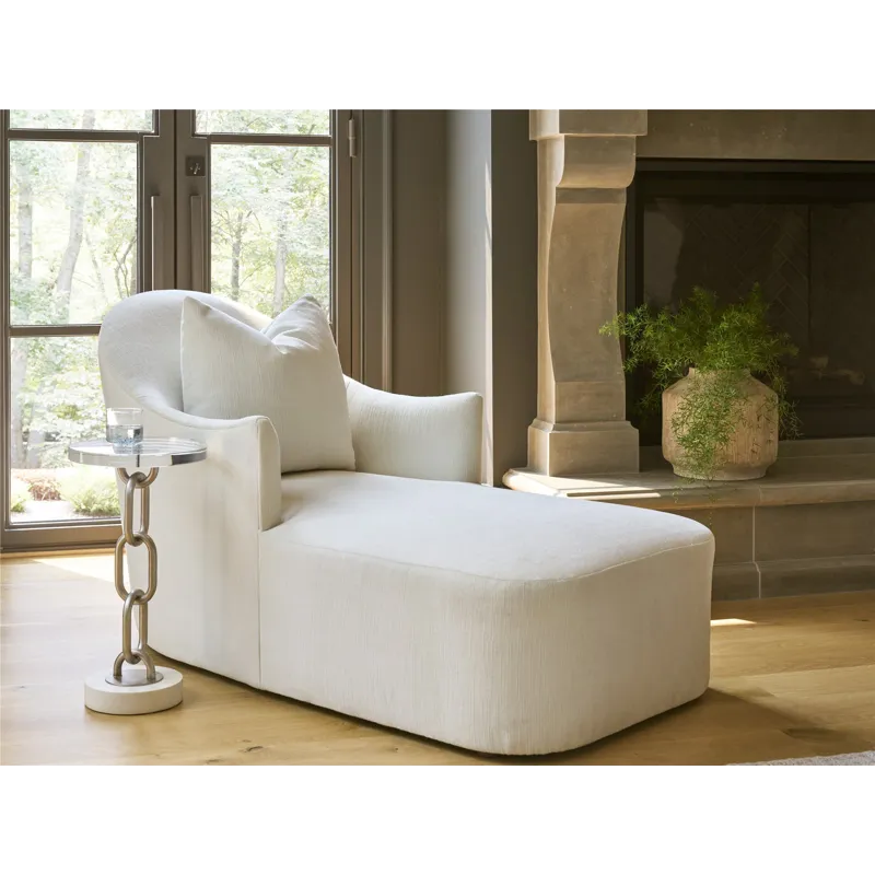 Ella Chaise