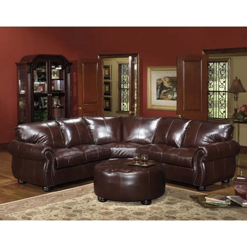 4750 Leather Sectional