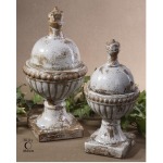 Small Sini, Finials, S/2