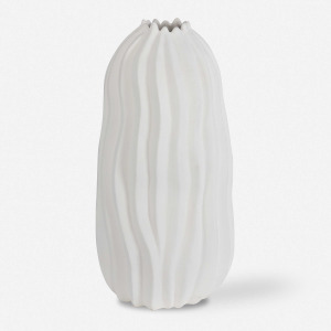 Merrit Vase