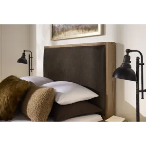 Lodge & Loft-Blond Oak Upholstered Bed Sedona Brown - King