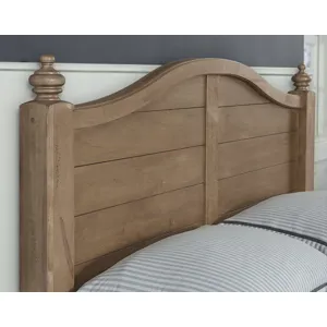 Scotsman Queen Post Arched Bed with Post Plank Footboard