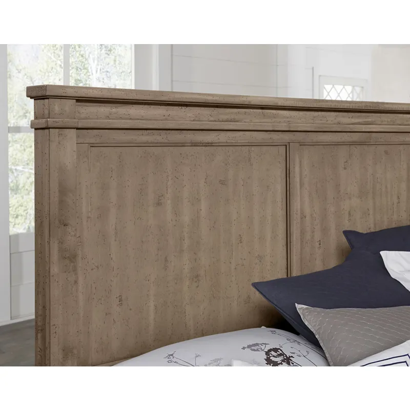 Cool Rustic Queen Mansion Bed w/Footboard Storage - Natural