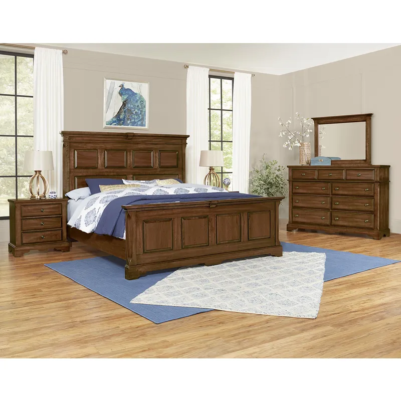 Heritage Queen Mansion Bed with Platform Base