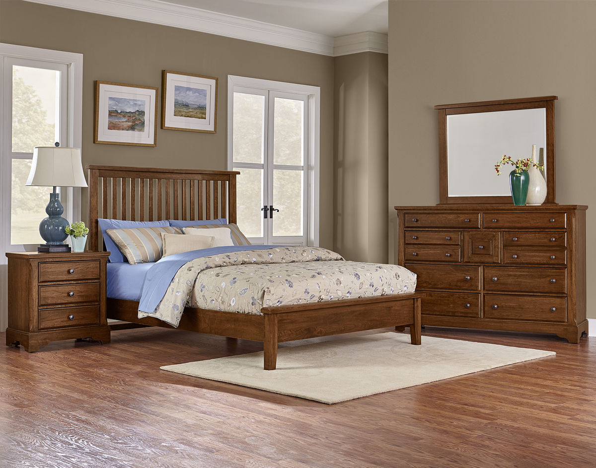 Artisan ChoicesAmish Cherry King Slat Bed With Low Profile Footboard